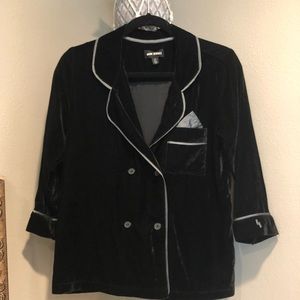 ROOM SERVICE // Velvet Pajama Style Blazer